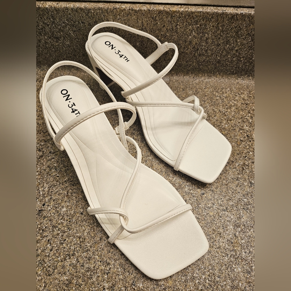 White sandals brand ON 34TH